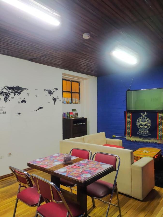 Hostal La Casa Tolena Quito - Ecuador Hotel Exterior foto